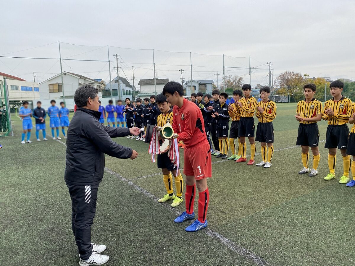 中等部サッカー部 大阪府私学大会３連覇達成 中等部柔道部 ２階級で大阪チャンピオン 東海大学付属大阪仰星高等学校中等部 高等学校