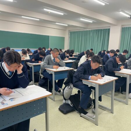 校内英検を実施しています