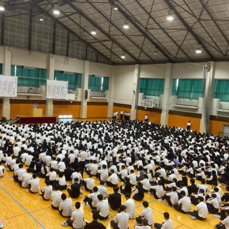 全校集会を実施しました
