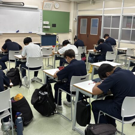 ３年生理科　模試に向けて小テストを実施しています！